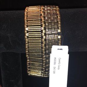 premier Designs "comfy cozy" bracelet